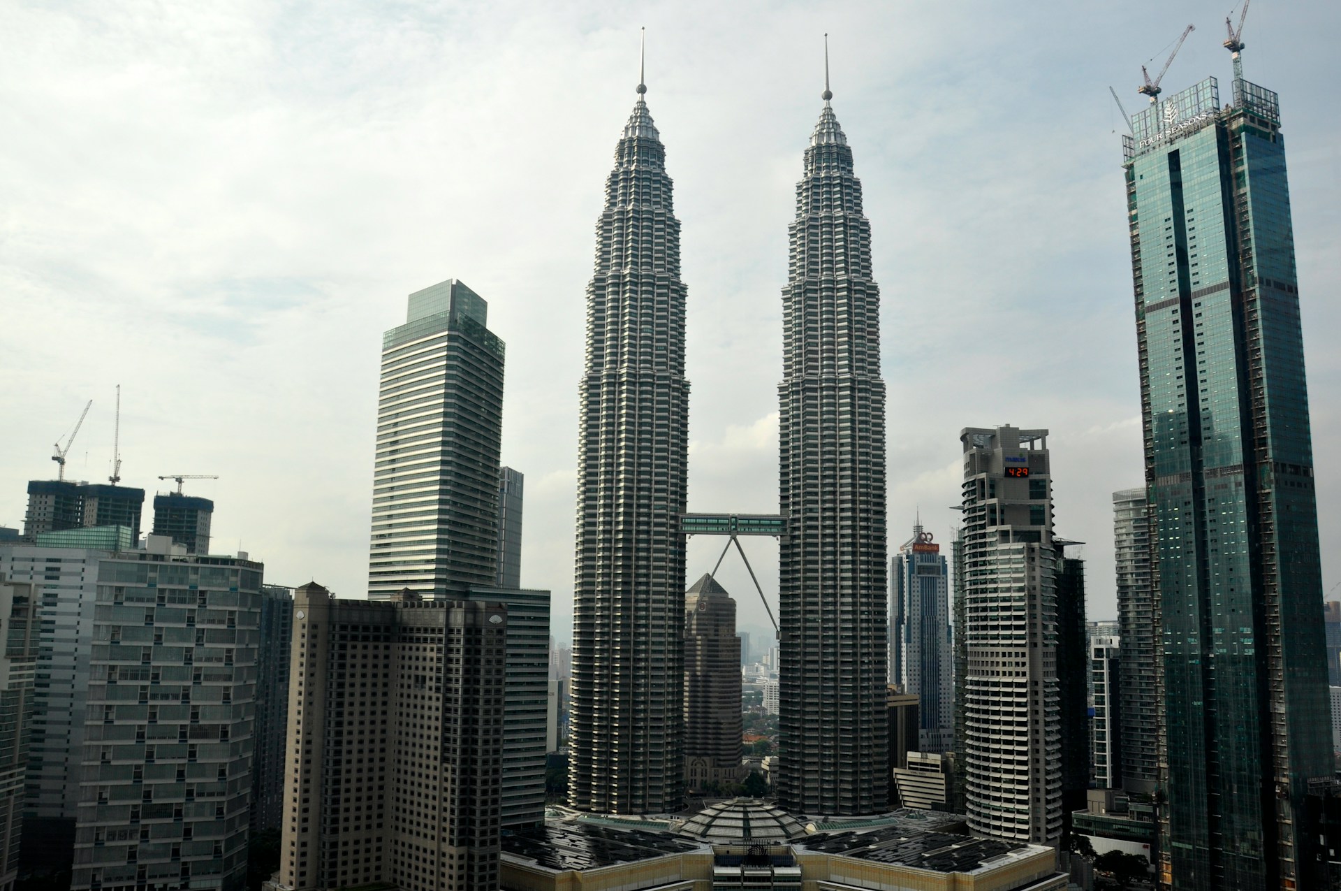 Extensions for Vessel Trio from Petronas Carigali Secured by Dayang