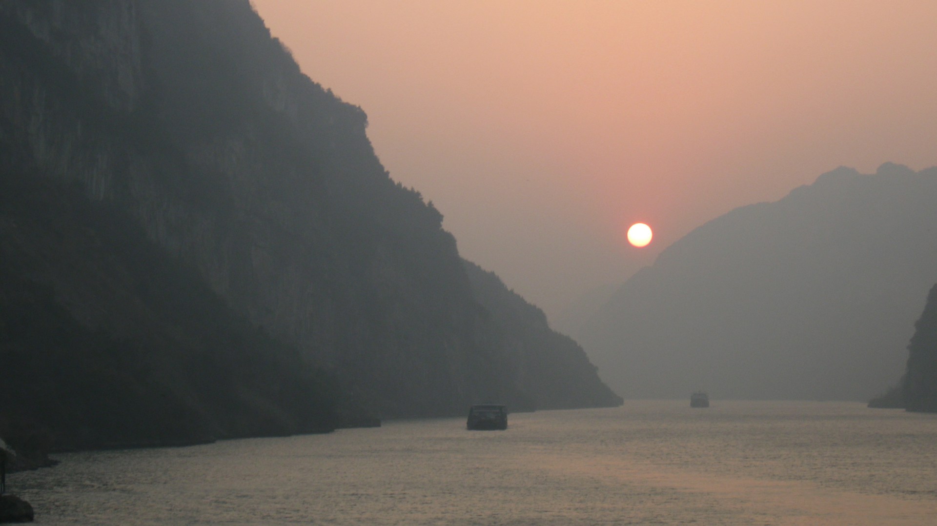 The Yangtze River at dusk