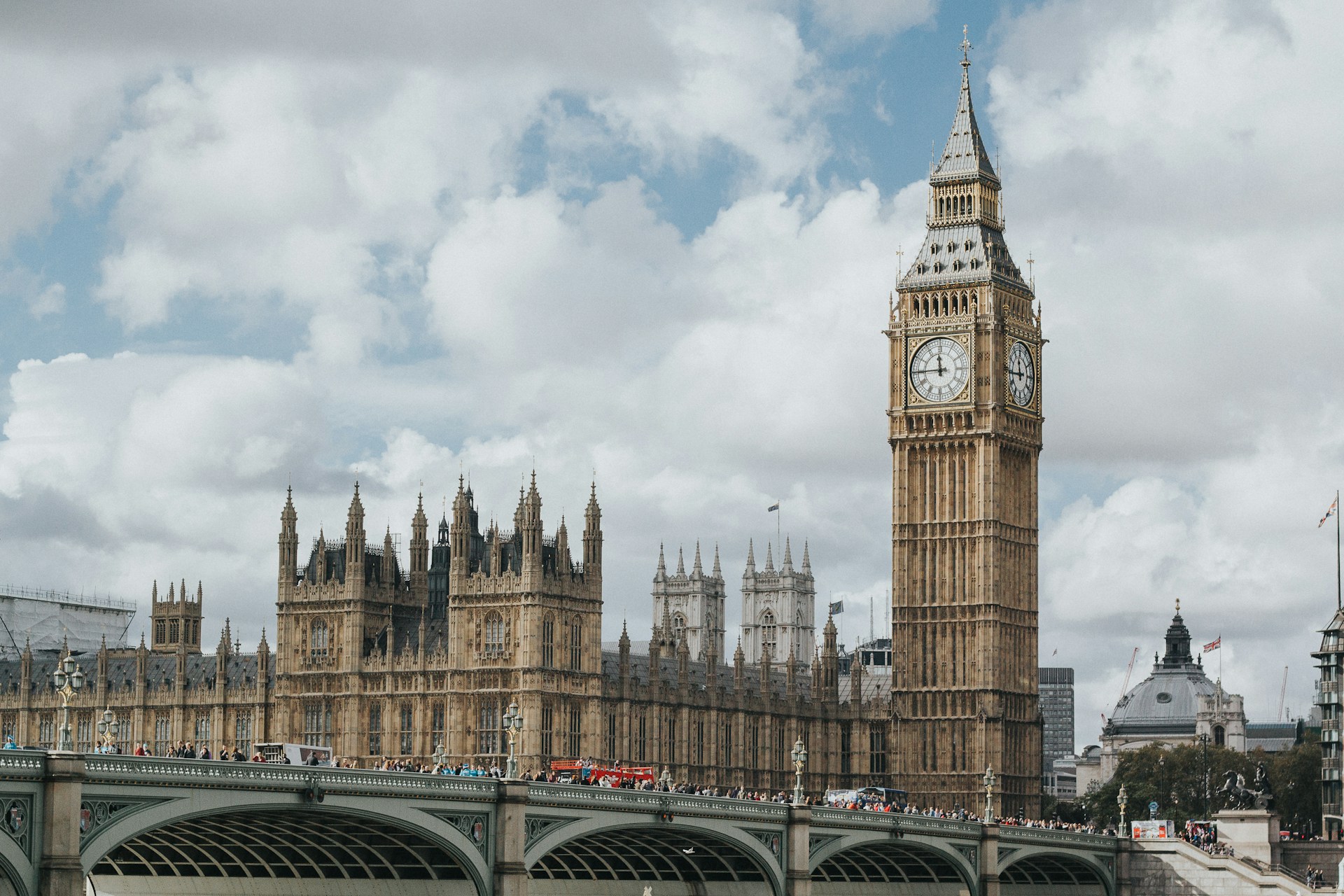 The Houses of Parliament and Big Ben, London, UK