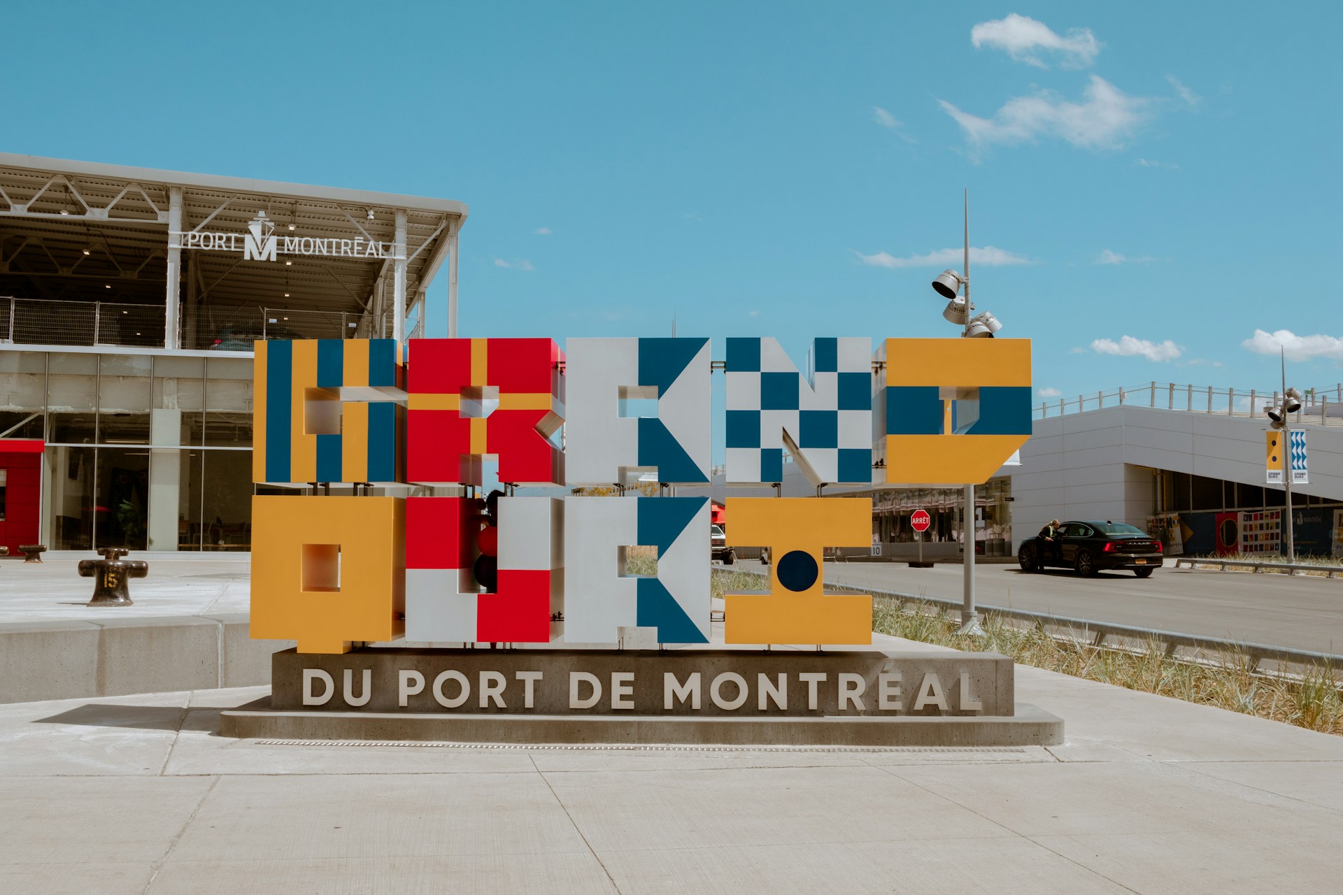 Sign at entrance to the Port of Montreal