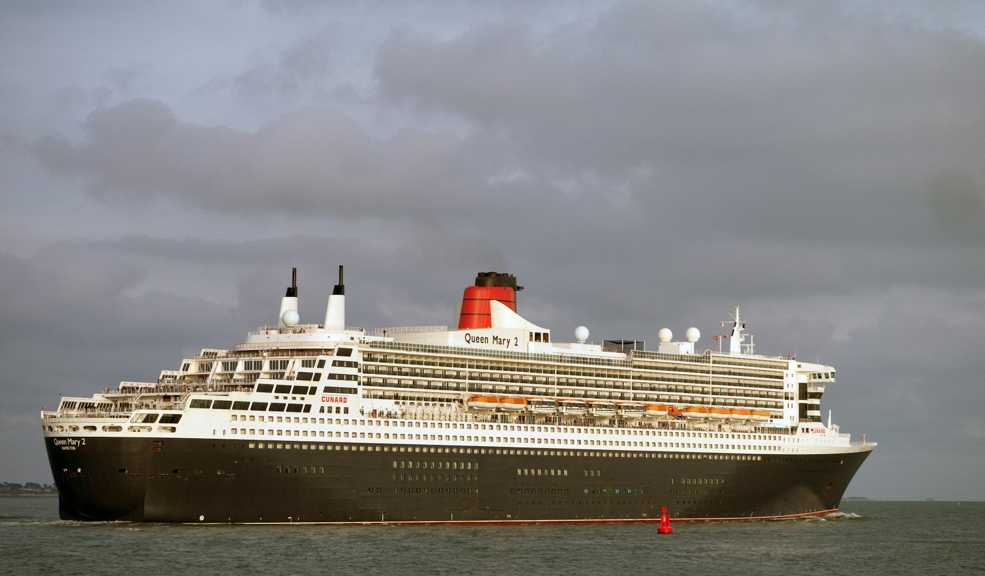 Queen Mary 2 in Liverpool for 400th Transatlantic Crossing