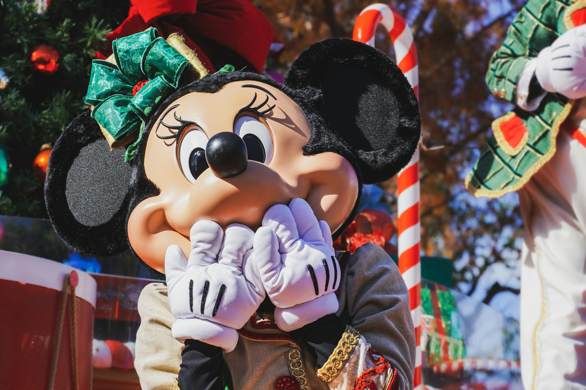 Minnie Mouse in Christmas costume