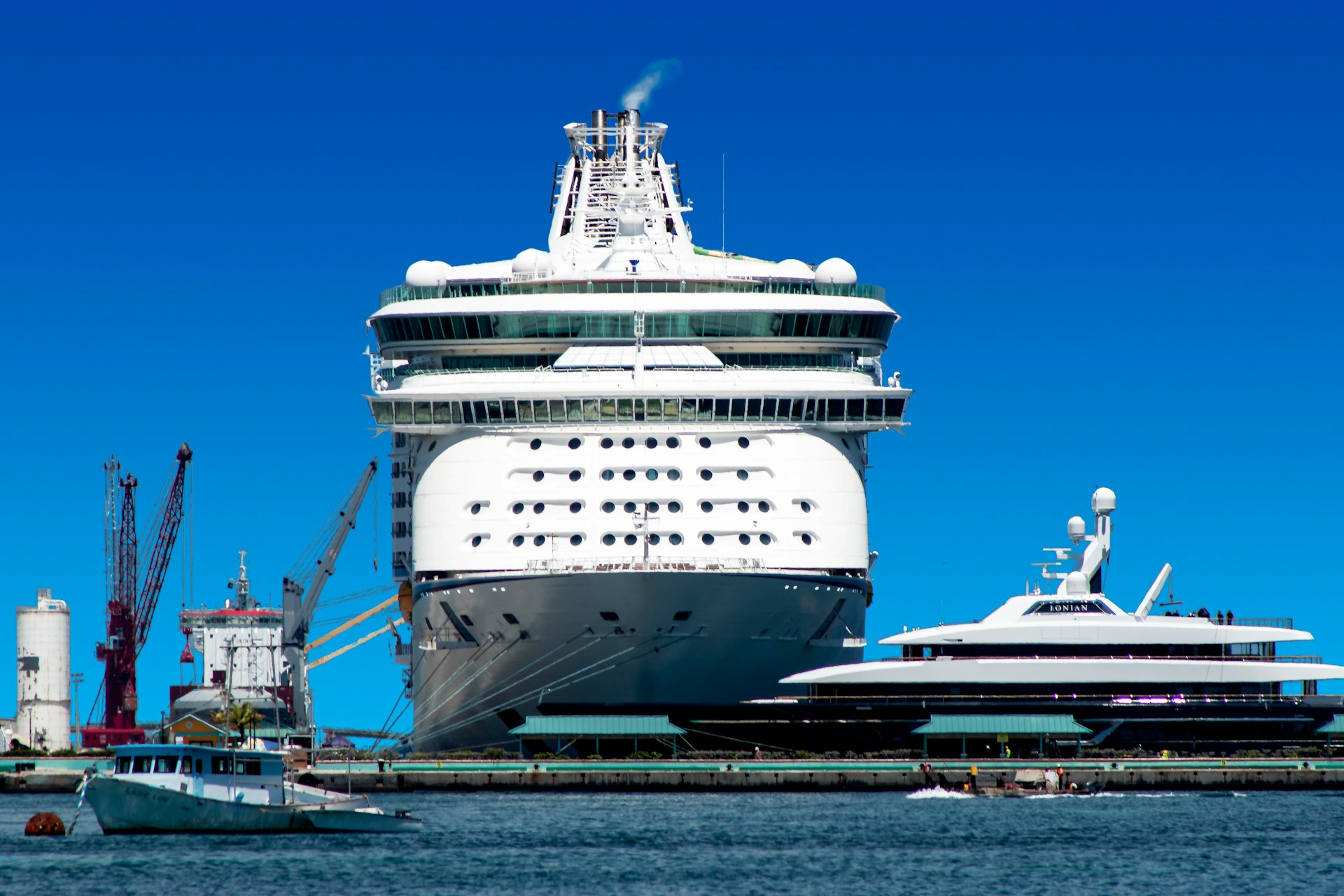 Cruise ships in Nassua cruise port